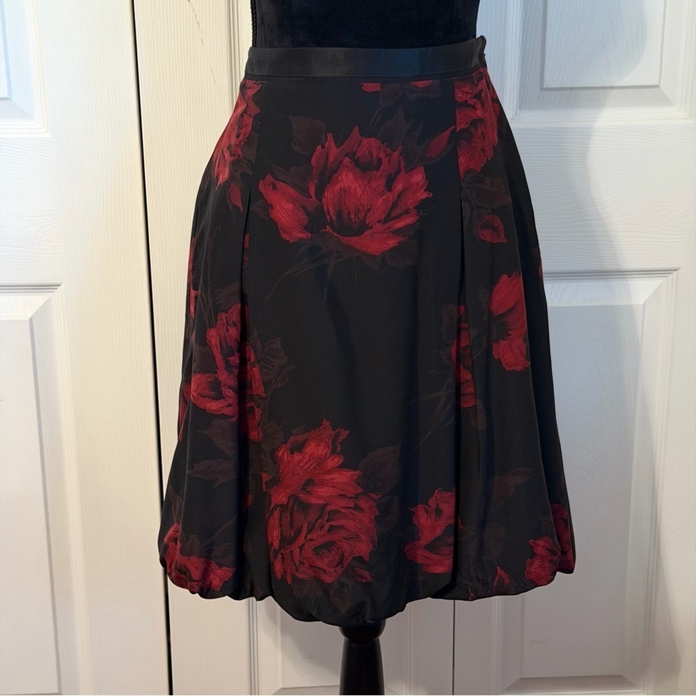 Ann Taylor Skirt Womens 2P Black Red Dark Floral Bubble Hem Silk Wool Whimsigoth